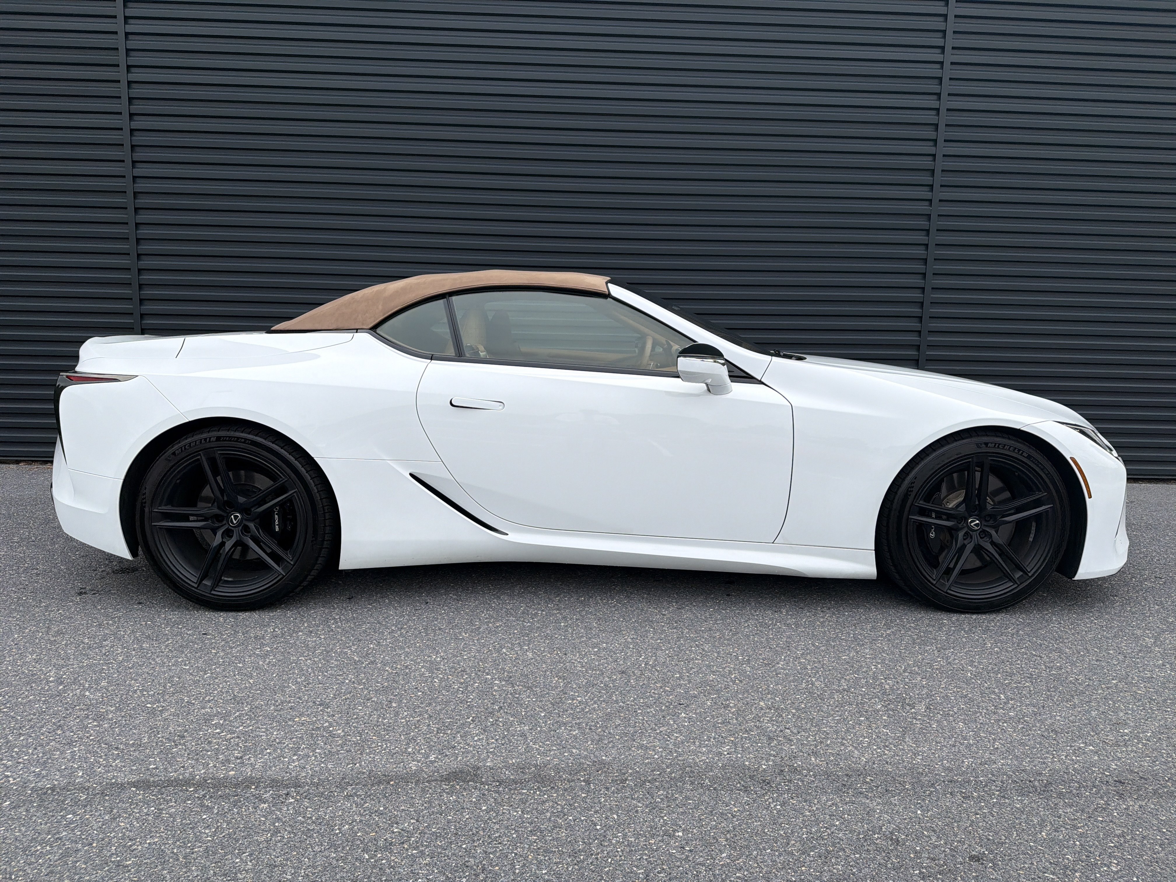 Used 2024 Lexus LC 500 Convertible w/ Bespoke Build Package RWD image 6