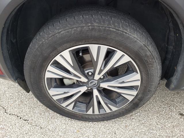 Used 2023 Nissan Rogue SV image 33