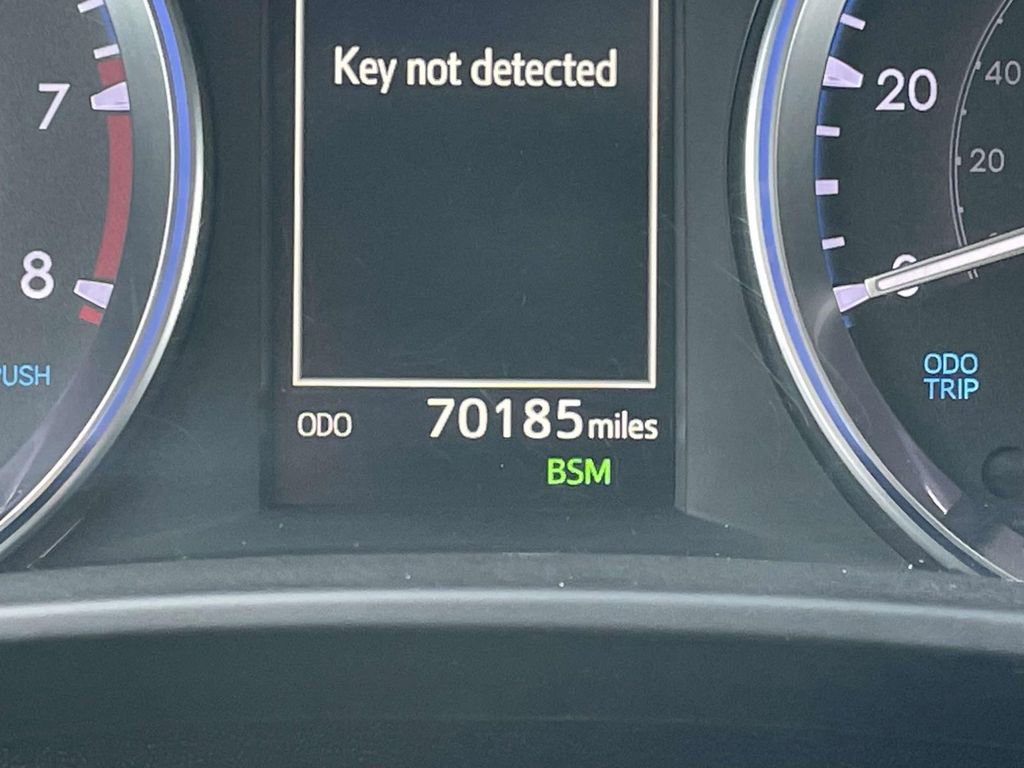Used 2019 Toyota Highlander XLE image 39