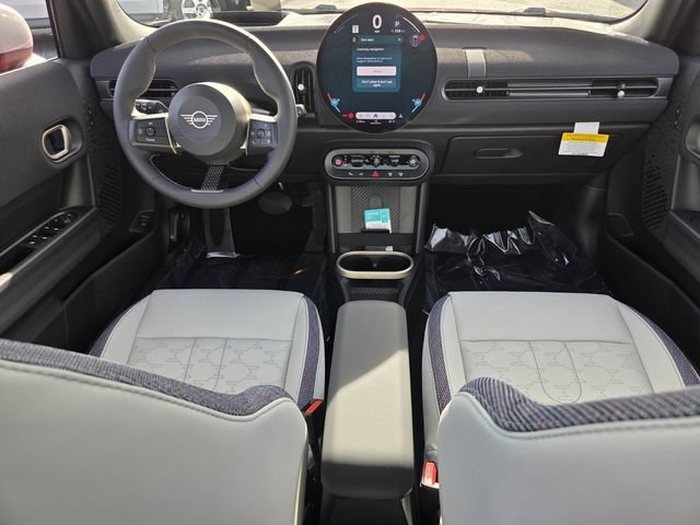 New 2026 MINI Cooper 4-Door Hardtop FWD image 13
