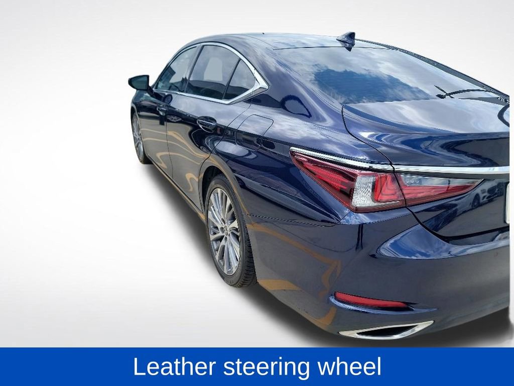 Used 2020 Lexus ES 350 Luxury w/ Accessory Package 2 FWD image 7