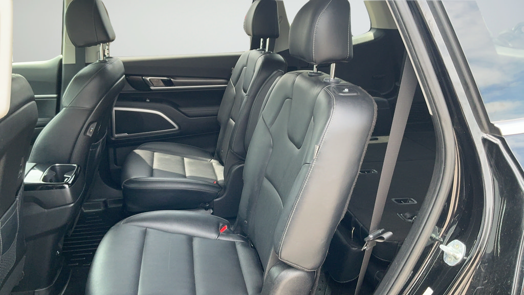 Used 2023 Kia Telluride S w/ S Sunroof Package FWD image 20