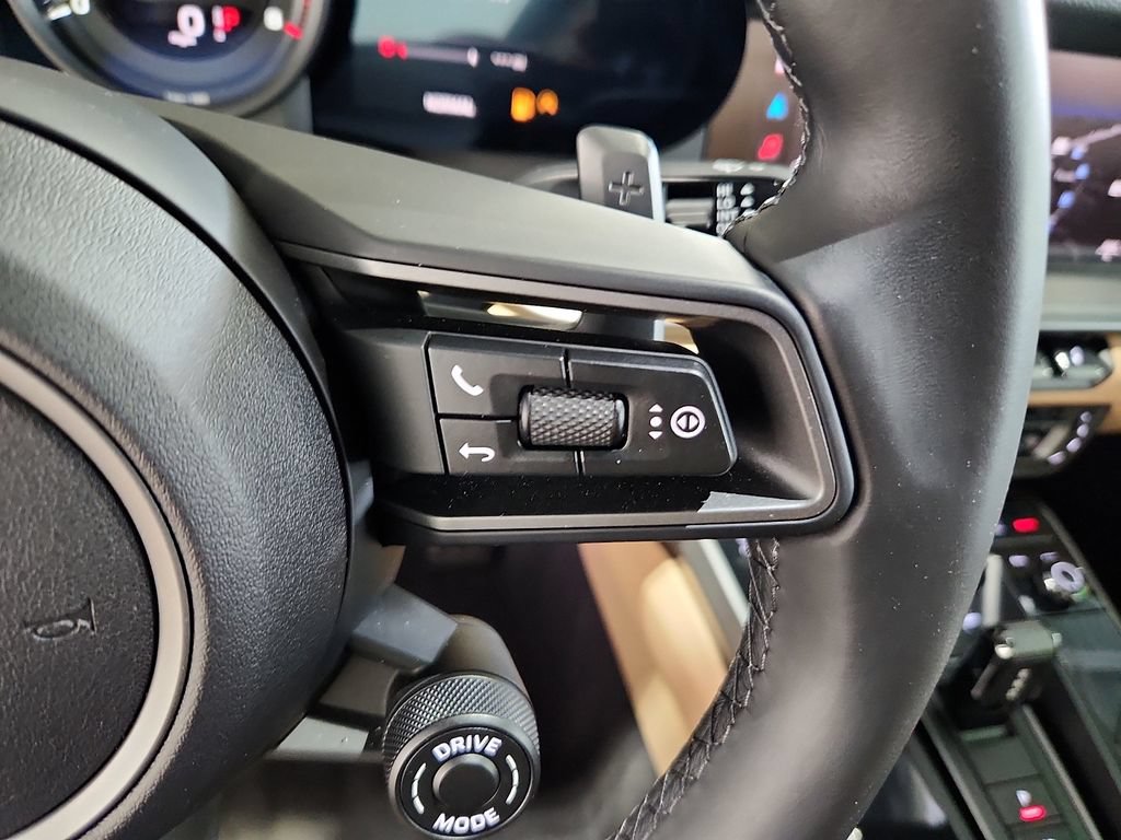 Certified 2024 Porsche 911 Carrera 4S AWD/4WD image 20
