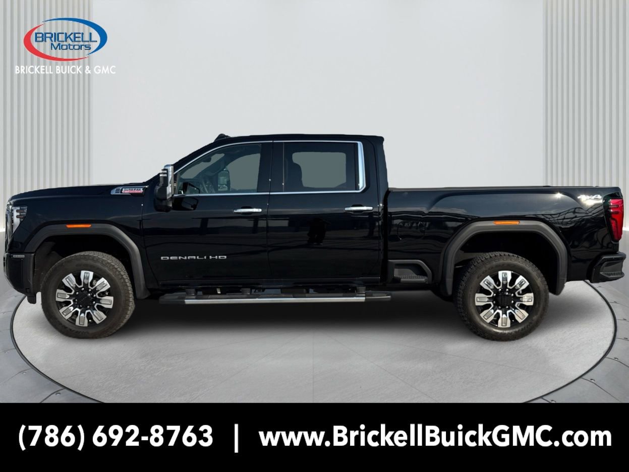 New 2025 GMC Sierra 2500 Denali image 8