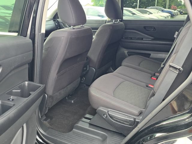 Certified 2024 Nissan Pathfinder SV FWD image 10