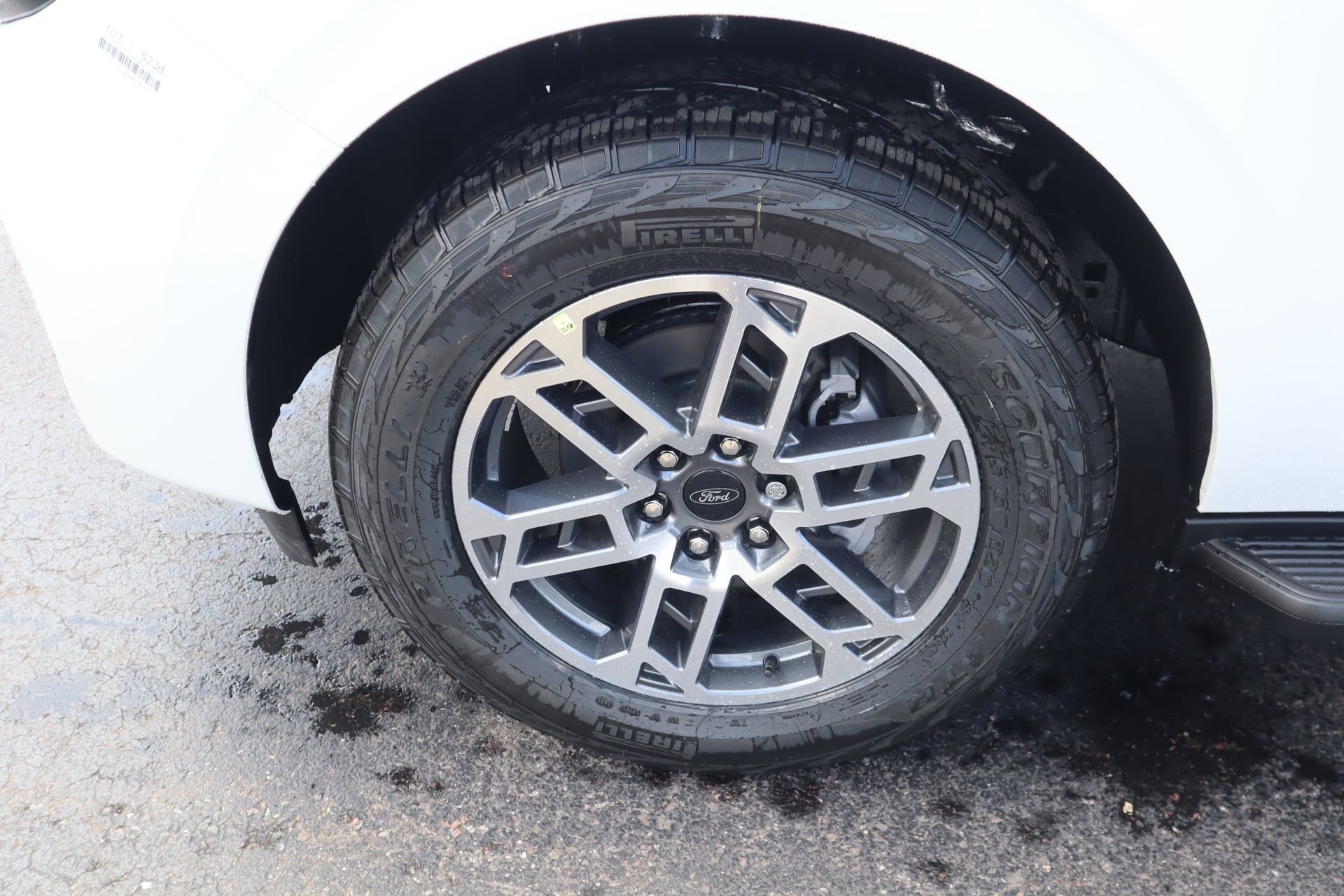 New 2026 Ford Expedition Active AWD/4WD image 19