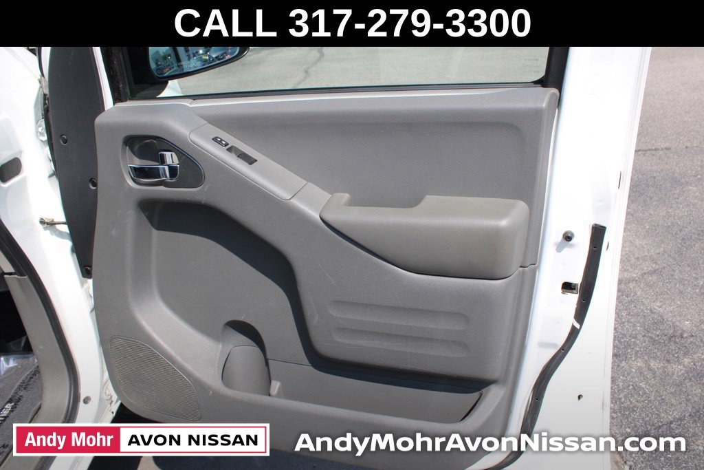 Used 2018 Nissan Frontier SV AWD/4WD image 18