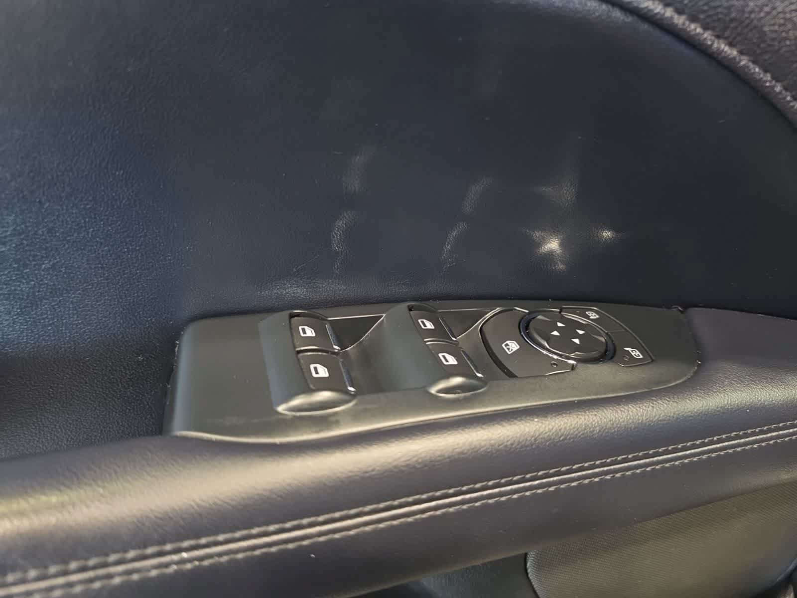 Used 2018 Lincoln MKZ Premiere FWD image 17