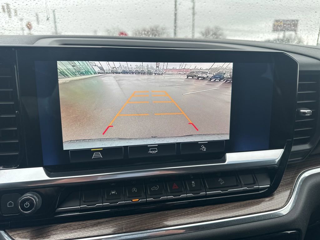 Used 2023 Chevrolet Silverado 1500 LT Trail Boss w/ Convenience Package II image 18