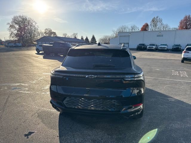 New 2026 Chevrolet Equinox EV RS FWD image 9