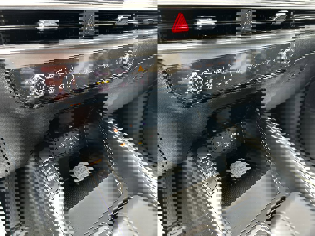 New 2026 Kia Sorento S image 22