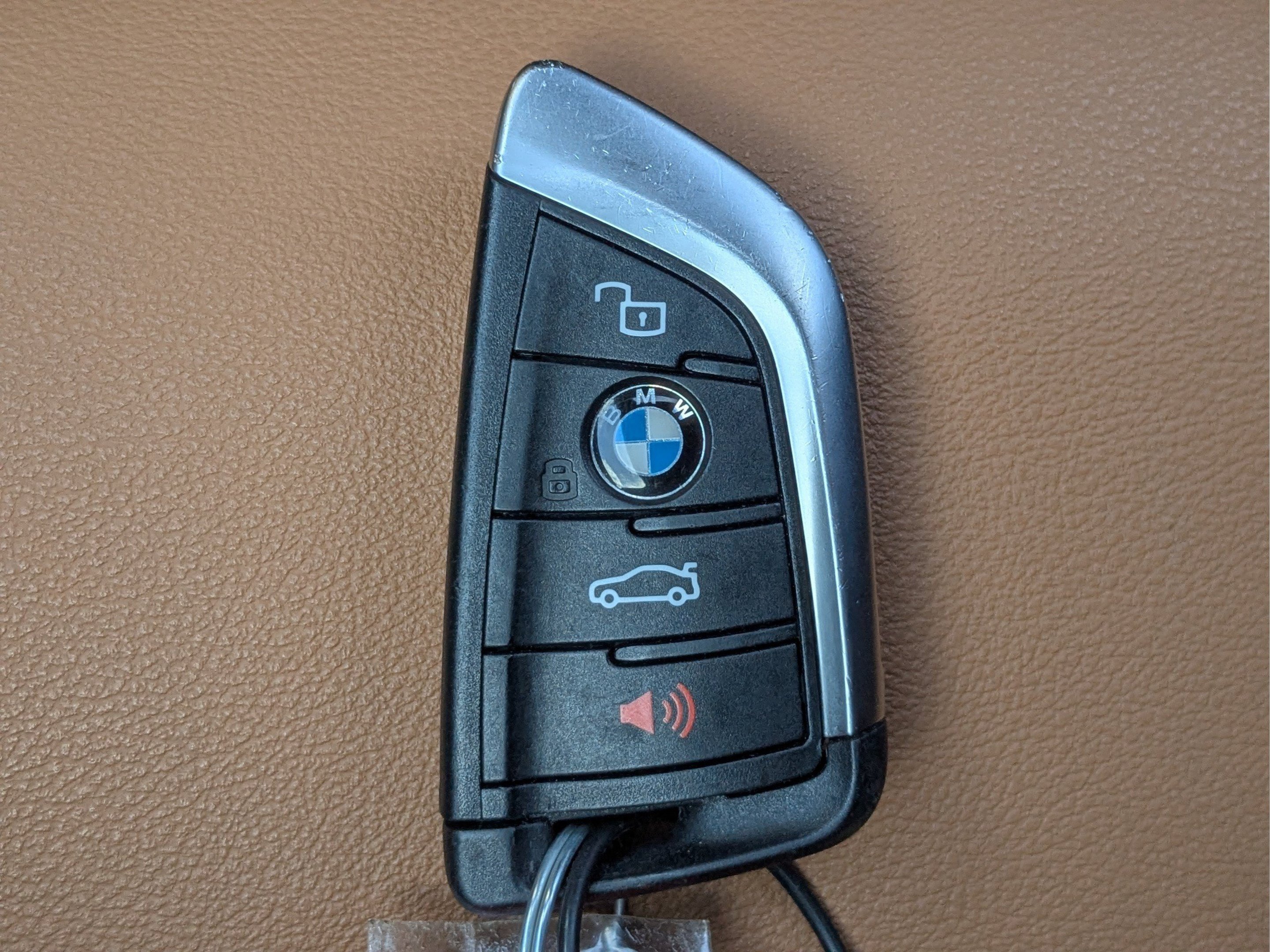 Used 2025 BMW 330i Sedan RWD image 35