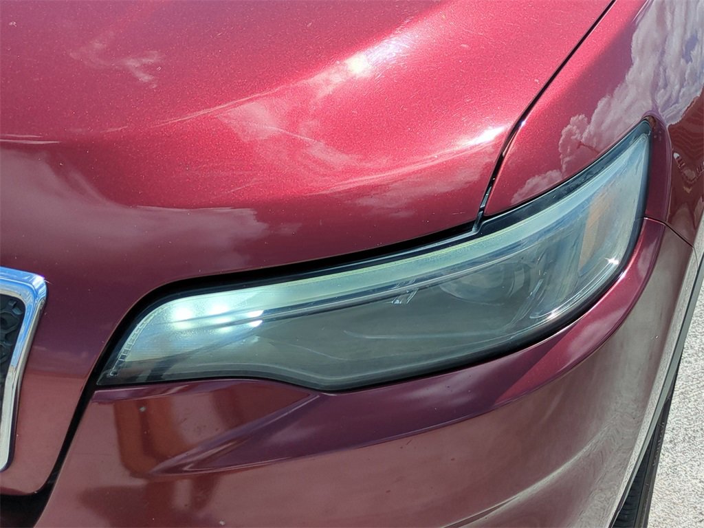 Used 2020 Jeep Cherokee Latitude Plus image 10