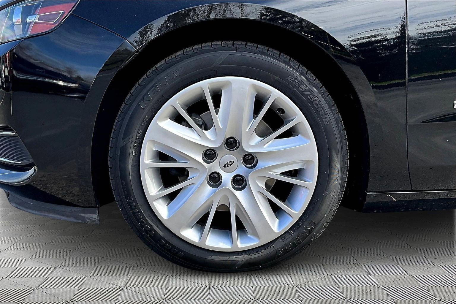 Used 2018 Chevrolet Impala LS image 32