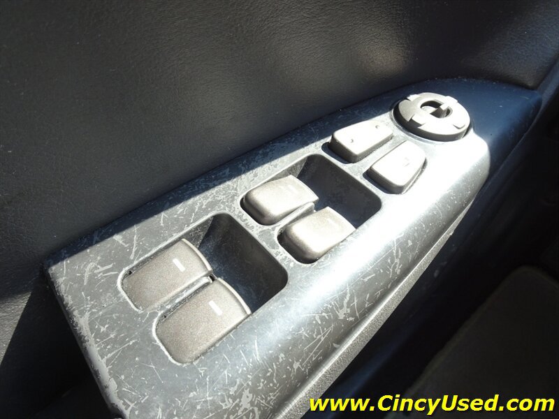 Used 2009 Hyundai Sonata Limited FWD image 21