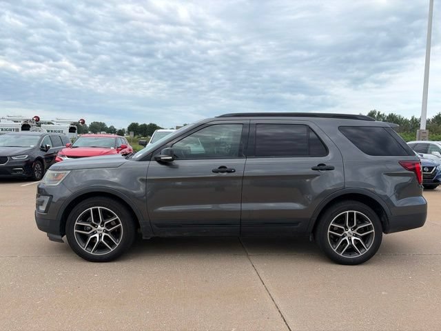 Used 2016 Ford Explorer Sport w/ Equipment Group 401A AWD/4WD image 5