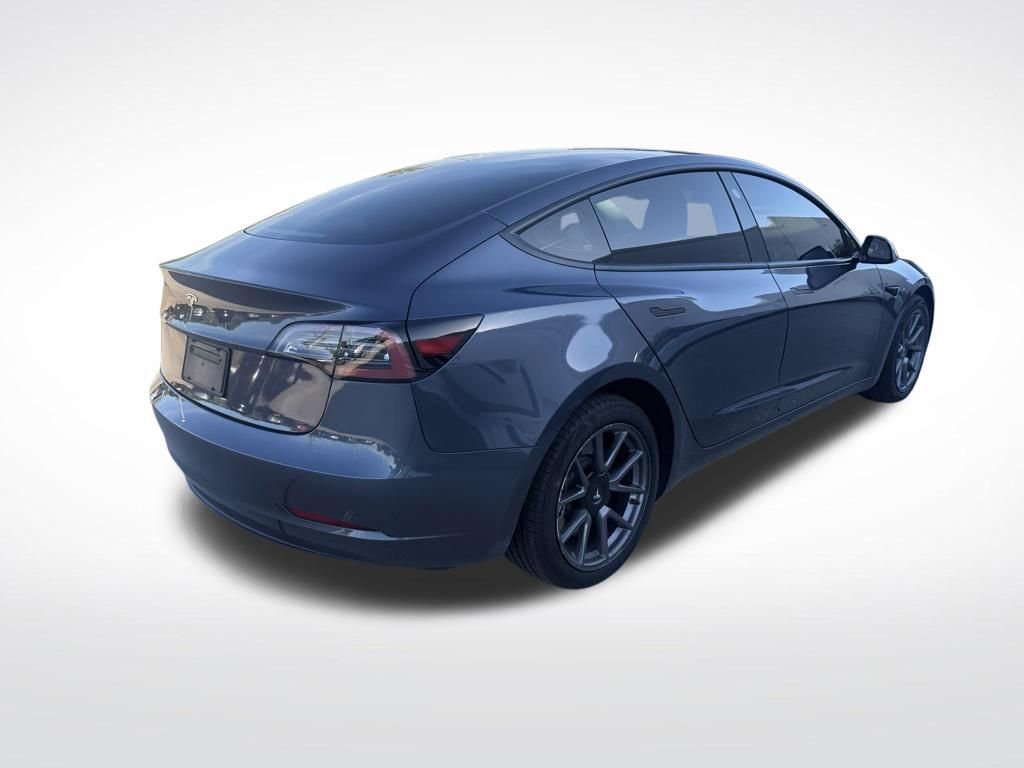 Used 2023 Tesla Model 3 Standard Range RWD image 5