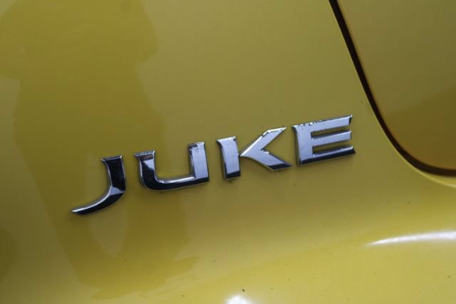 Used 2016 Nissan Juke SV w/ Cold Weather Package FWD image 8