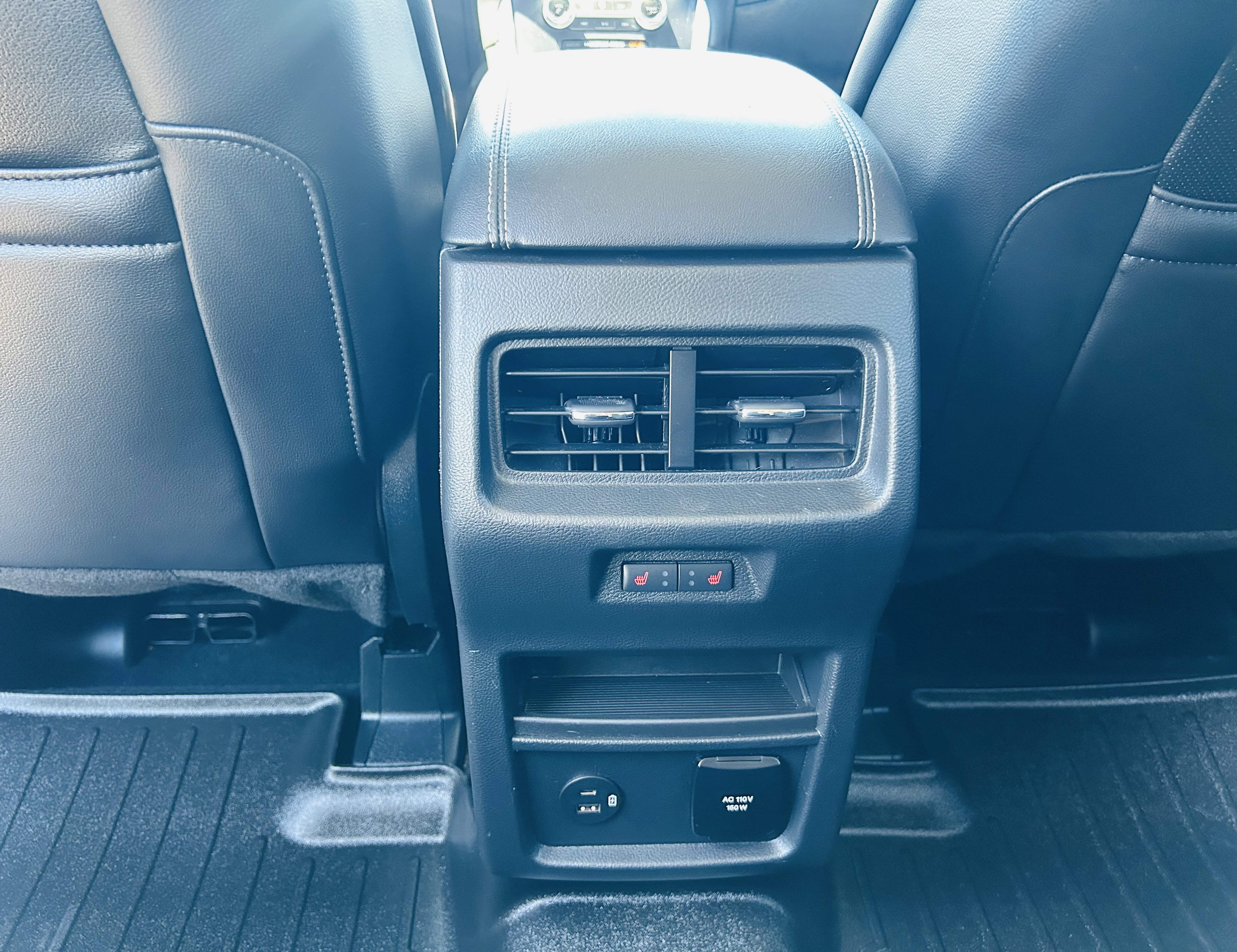 Used 2022 Ford Edge Titanium w/ Equipment Group 301A image 14