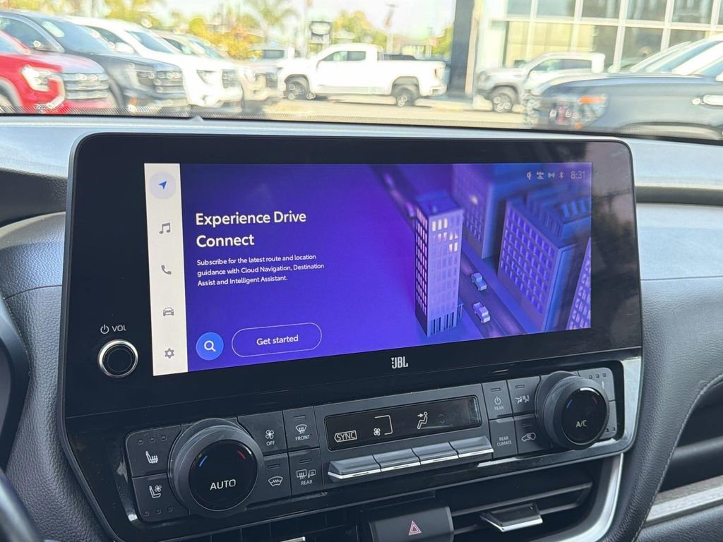 Used 2024 Toyota Grand Highlander Limited image 10