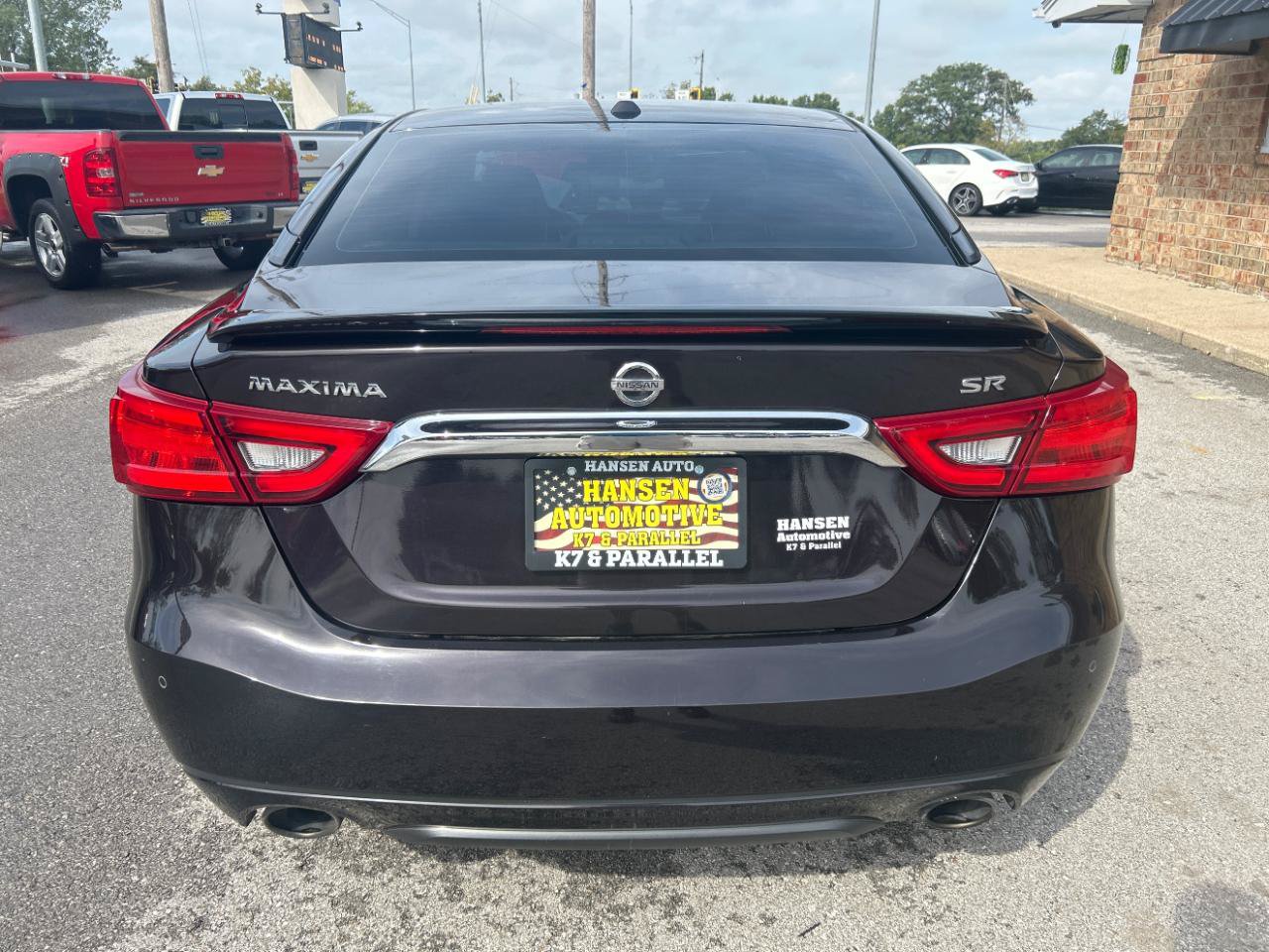 Used 2016 Nissan Maxima SR FWD image 6