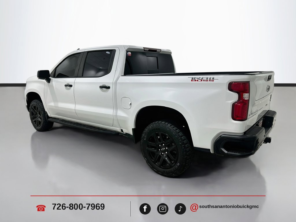 Used 2023 Chevrolet Silverado 1500 LT Trail Boss w/ LT Trail Boss Premium Package AWD/4WD image 6