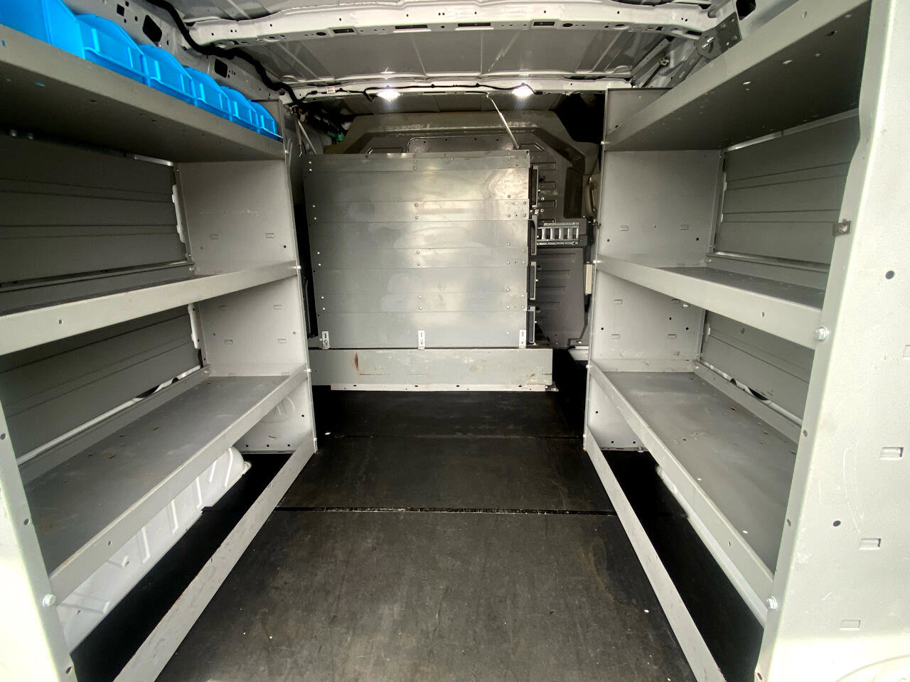 Used 2022 Ford Transit 250 Low Roof AWD image 15