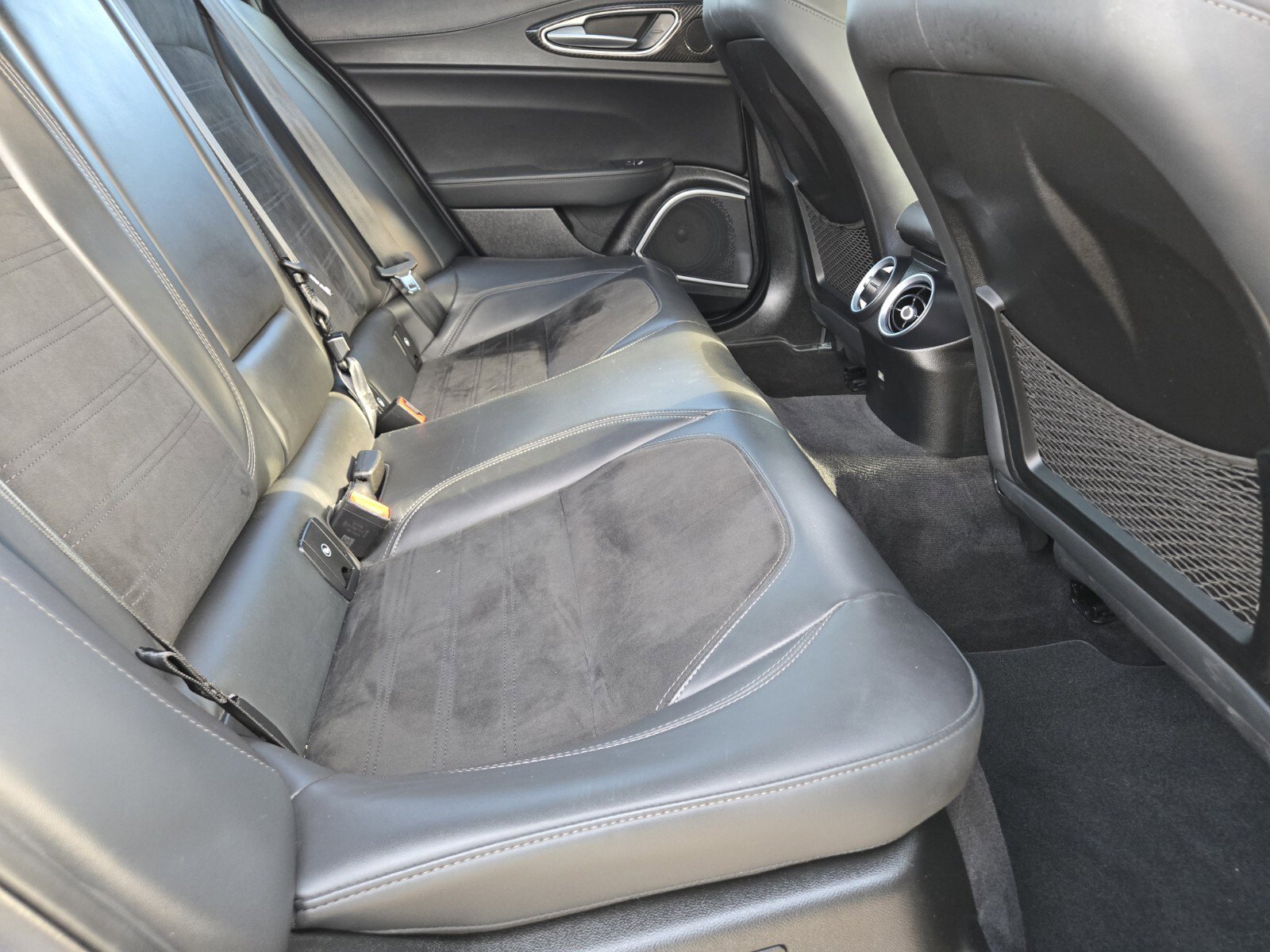 Used 2019 Alfa Romeo Giulia Quadrifoglio image 14