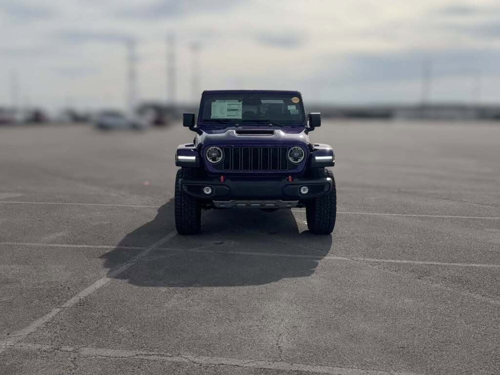 New 2026 Jeep Gladiator Mojave image 2