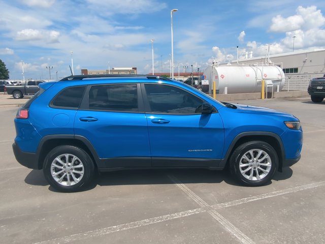 Used 2022 Jeep Cherokee Latitude Lux AWD/4WD image 4