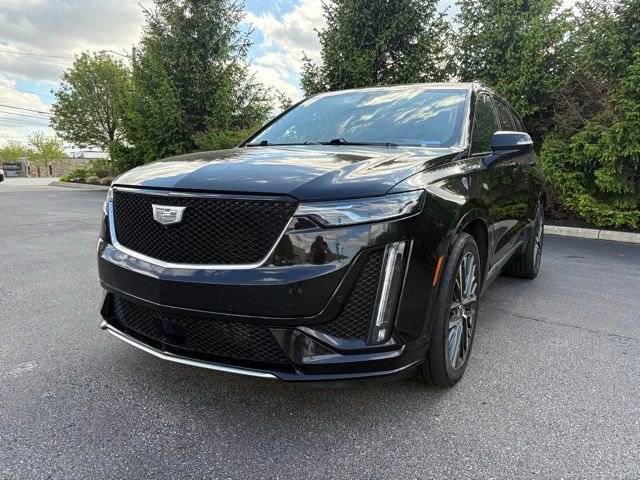 Used 2022 Cadillac XT6 Sport w/ Technology Package AWD/4WD image 1