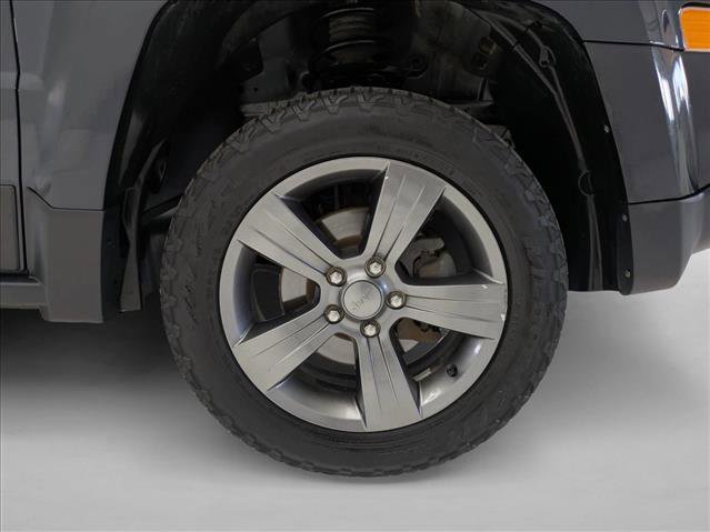 Used 2015 Jeep Patriot High Altitude image 21