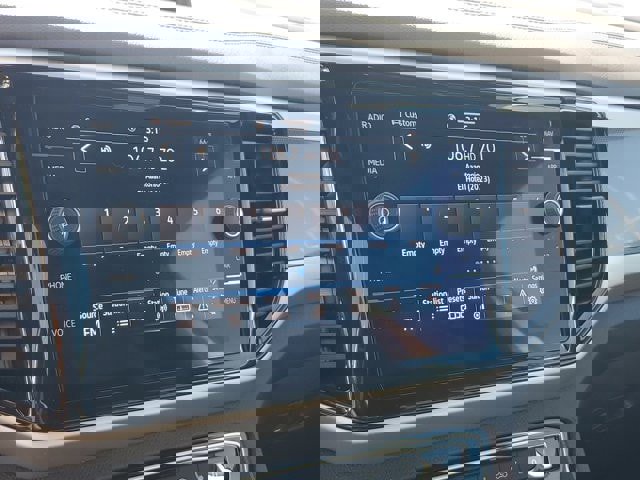 Used 2022 Volkswagen Atlas Cross Sport SEL R-Line image 26