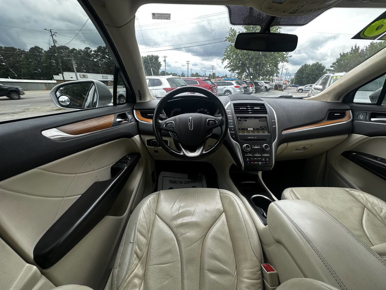 Used 2016 Lincoln MKC Reserve image 23