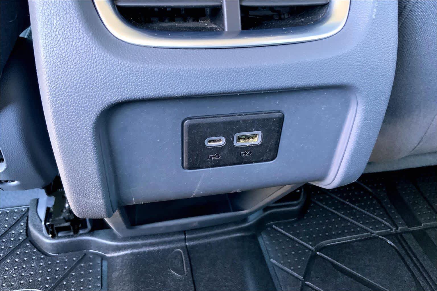 Used 2022 Chevrolet Blazer LT w/ LPO, Floor Liner Package FWD image 35