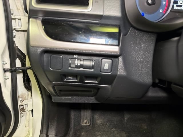 Used 2017 Subaru Crosstrek 2.0i Limited w/ Popular Package #2 AWD/4WD image 38