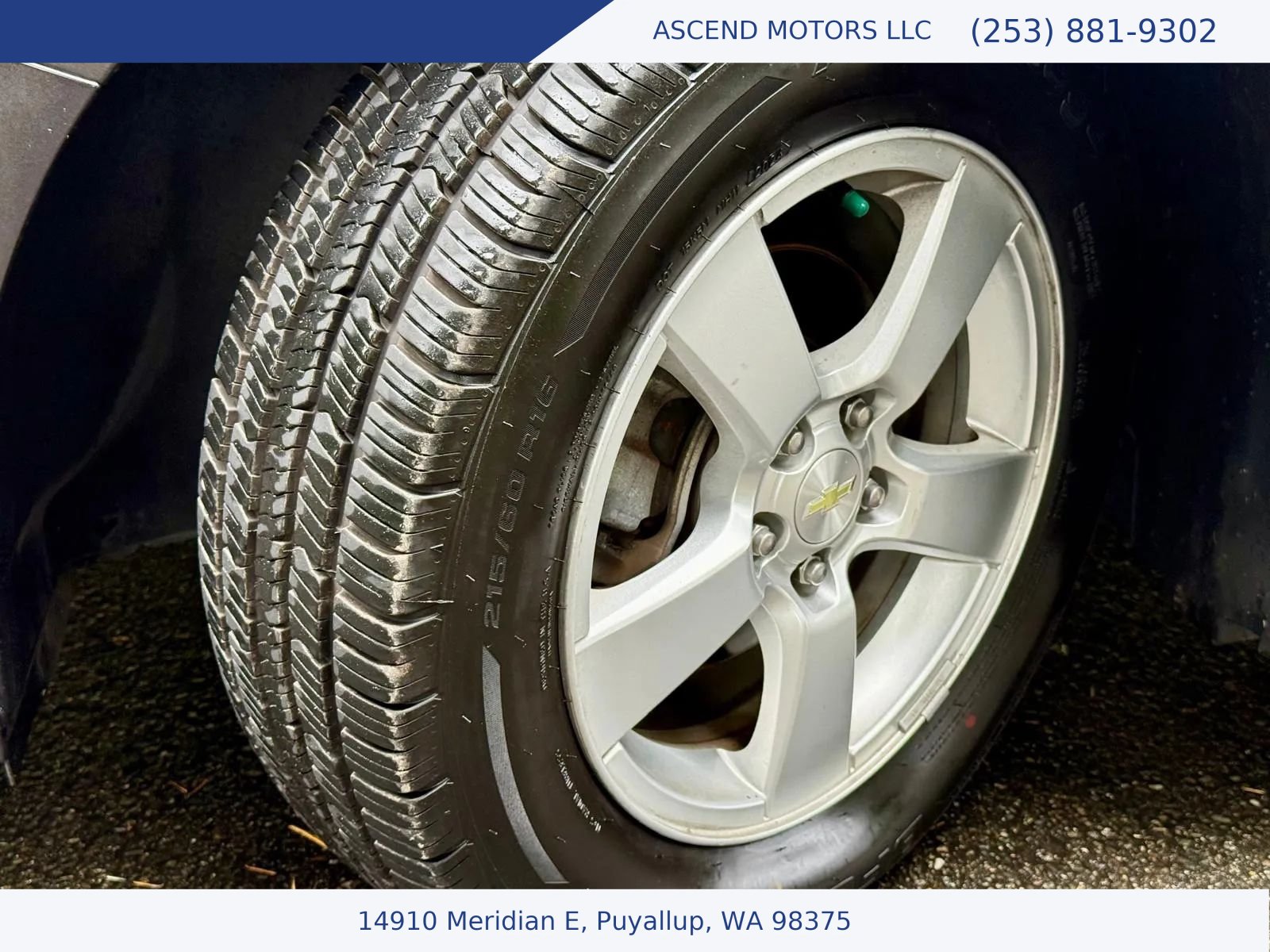 Used 2015 Chevrolet Cruze LT FWD image 14