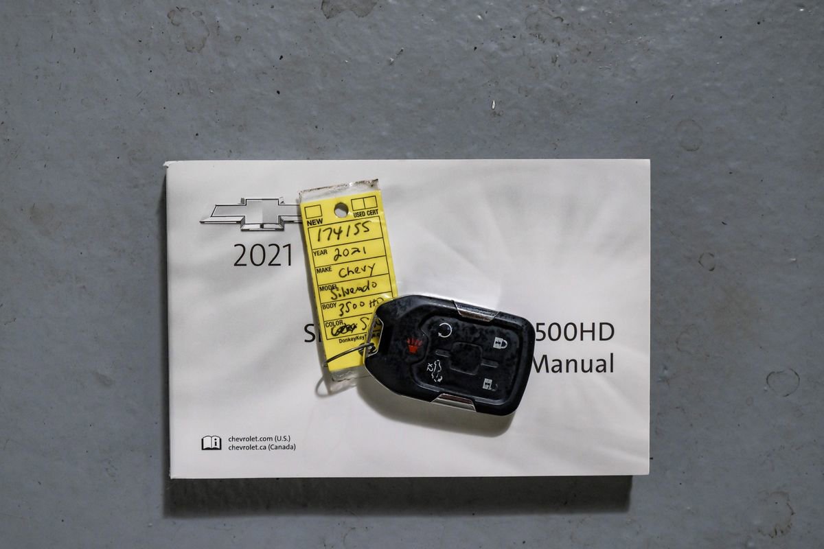 Used 2021 Chevrolet Silverado 3500 High Country w/ Snow Plow Prep/Camper Package image 60