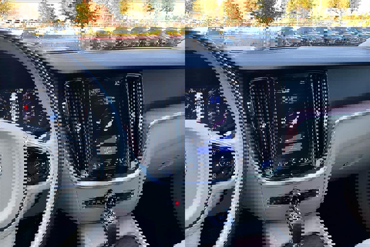 Used 2020 Volvo S60 T5 Momentum image 6