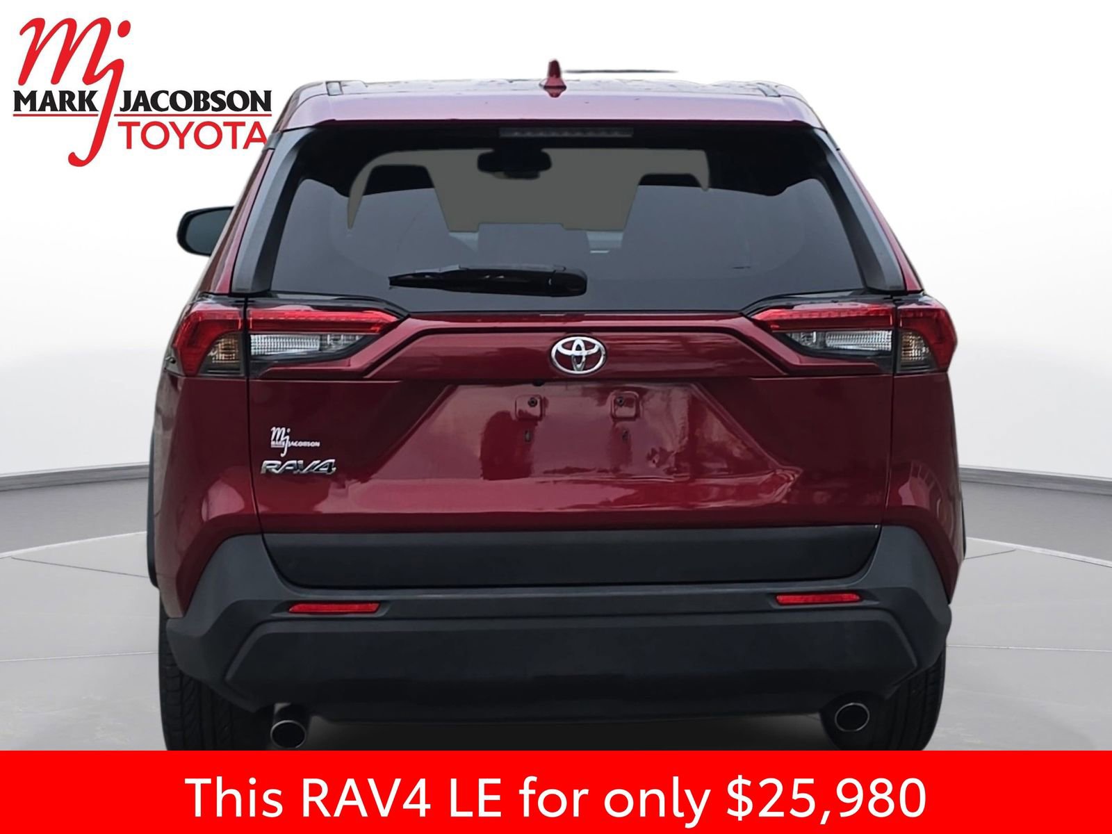 Used 2022 Toyota RAV4 LE image 11