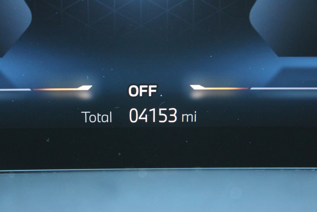 Used 2024 BMW X5 xDrive40i w/ Premium Package image 13