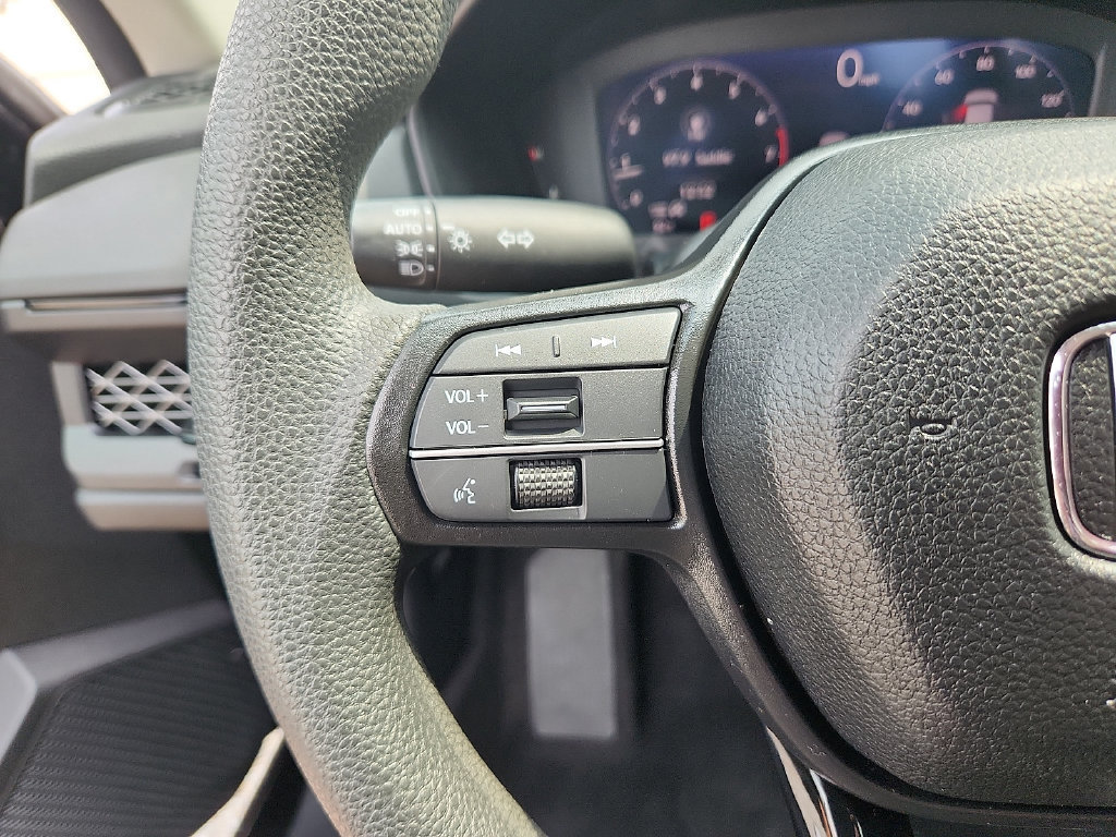 Used 2023 Honda Accord LX image 15