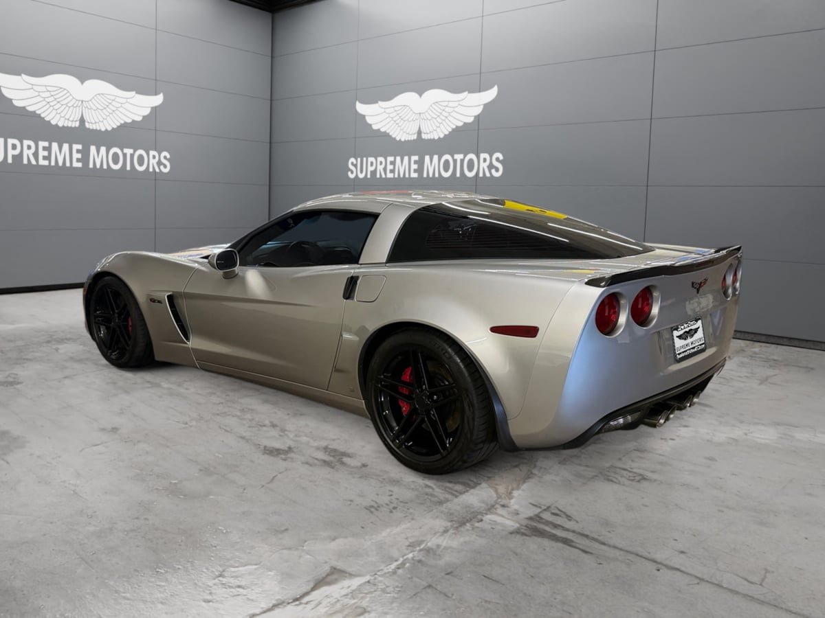 Used 2006 Chevrolet Corvette Z06 w/ Preferred Equipment Group RWD image 3