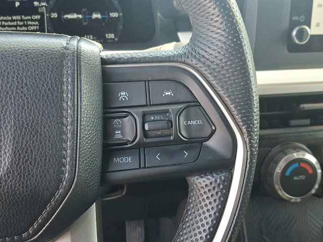 Certified 2024 Toyota Tacoma TRD Off-Road AWD/4WD image 21