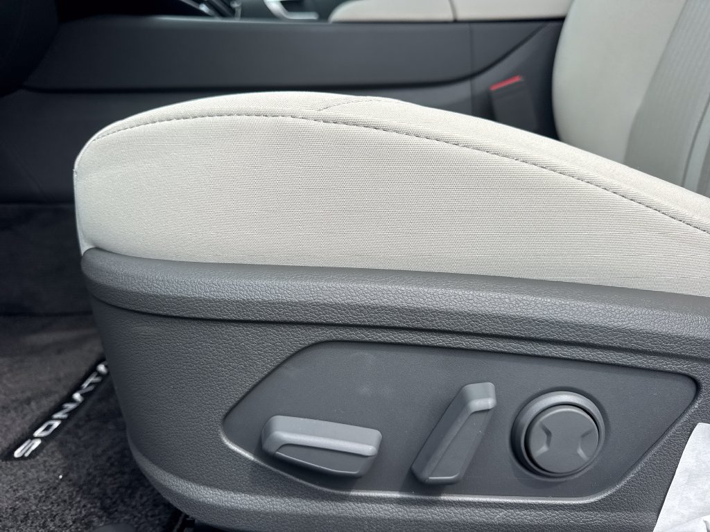New 2026 Hyundai Sonata SEL FWD image 12