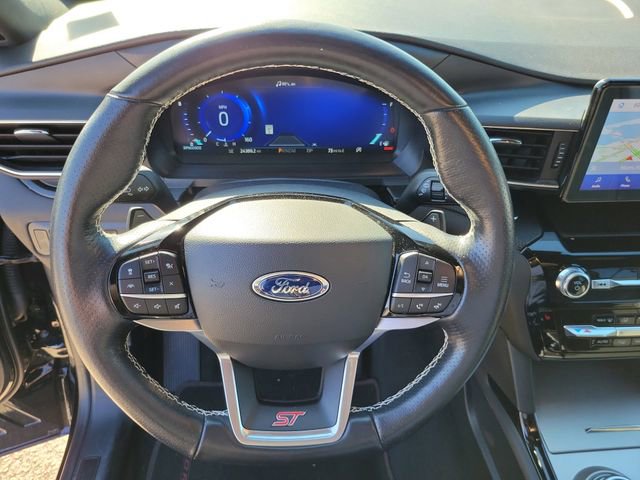 Used 2022 Ford Explorer ST image 25