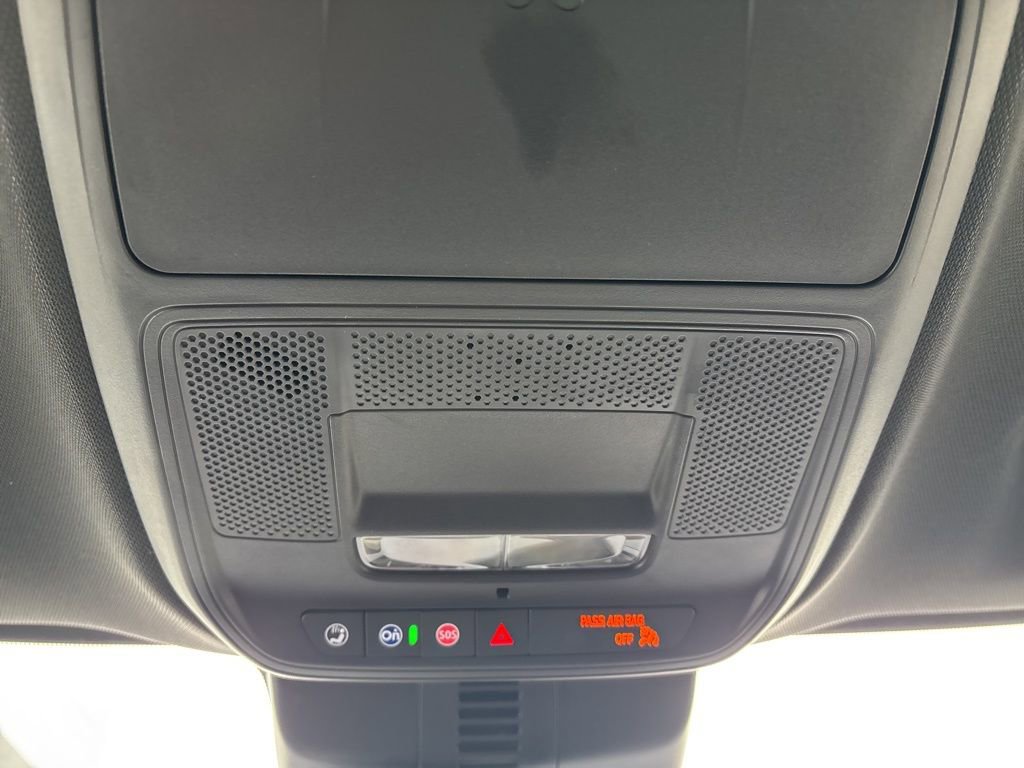 Certified 2024 Chevrolet Traverse Z71 w/ Enhanced Driving Package image 36