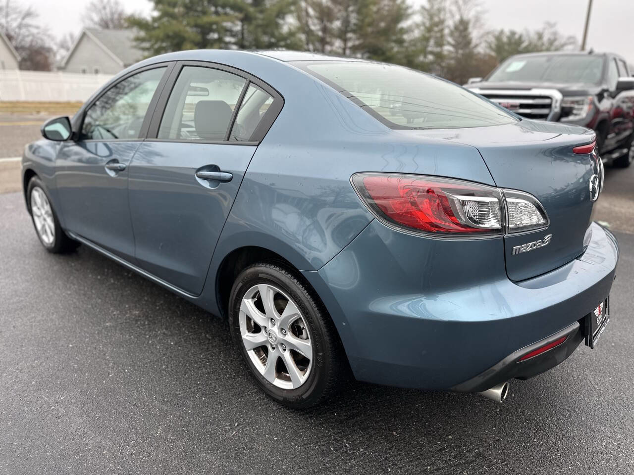 Used 2010 MAZDA MAZDA3 i Touring image 3