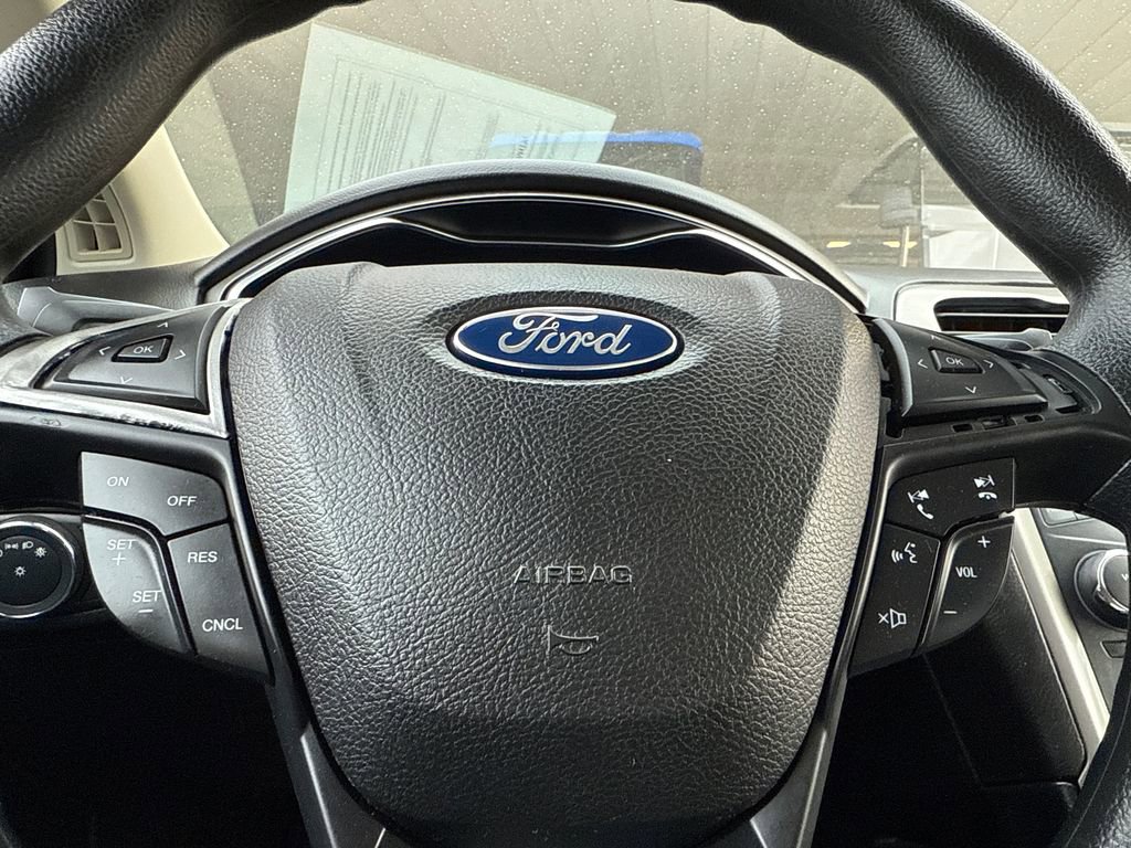 Used 2018 Ford Fusion S image 29