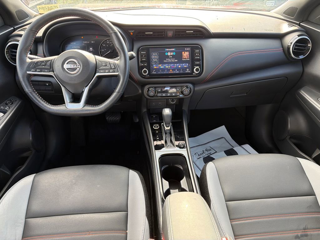 Used 2023 Nissan Kicks SR w/ SR Premium Package image 22